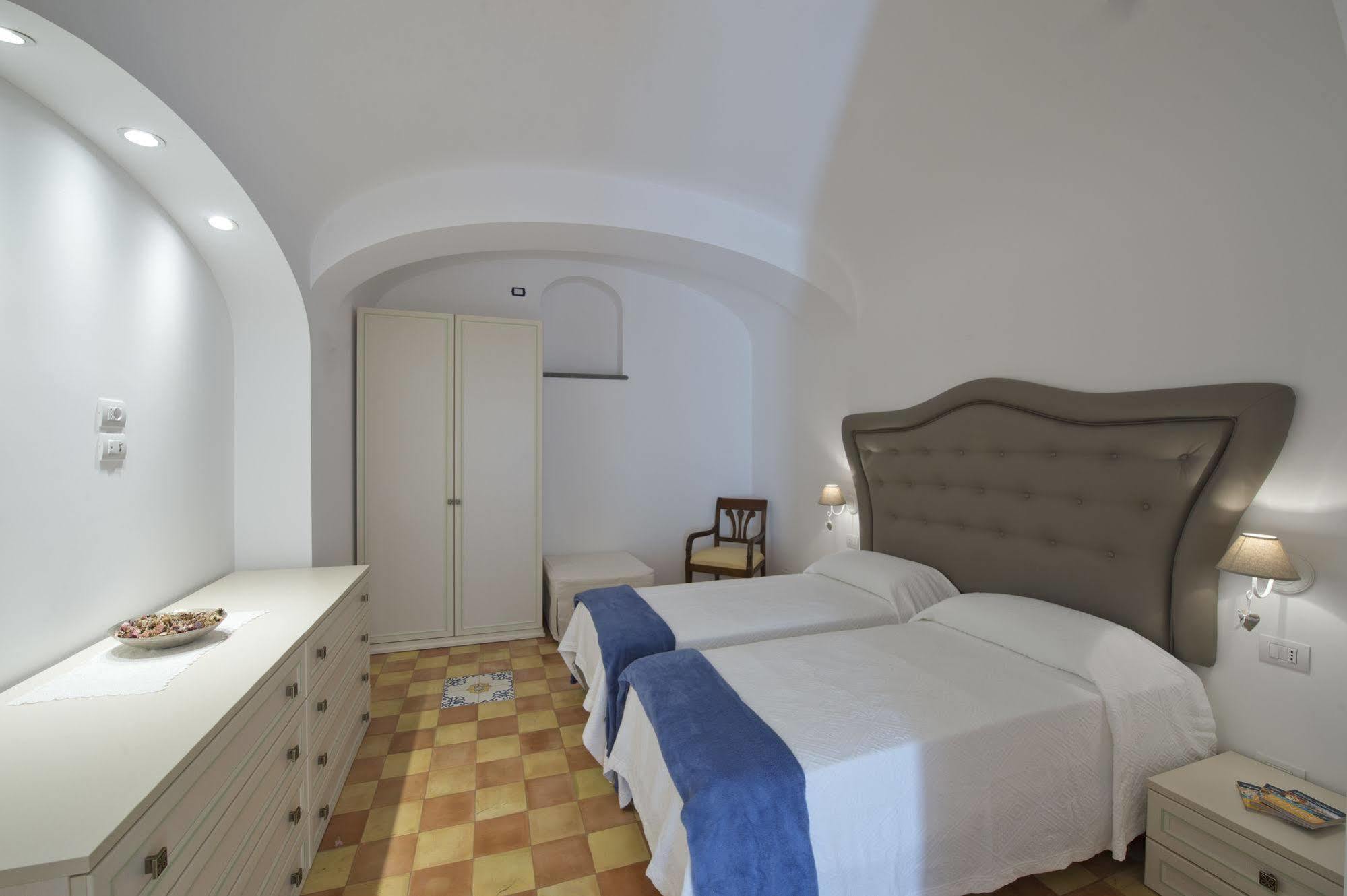 Golden Vaults Praiano Eksteriør bilde